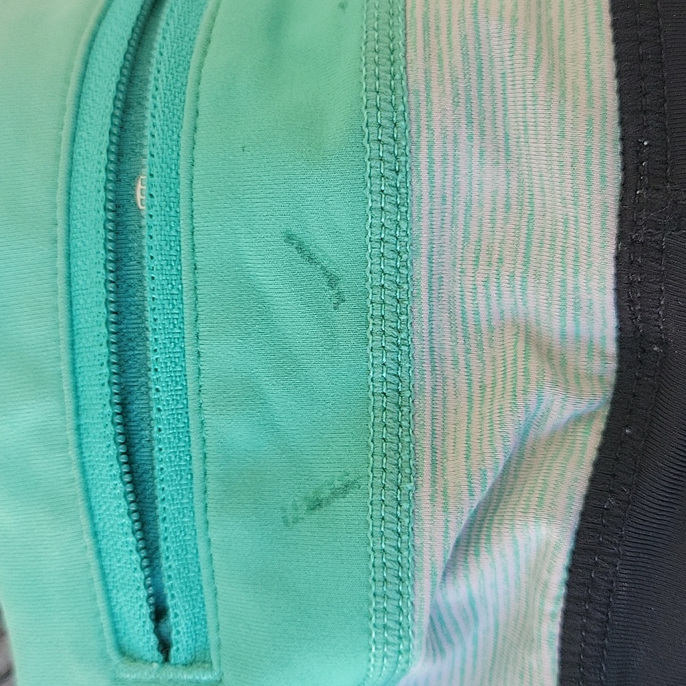 Lululemon - Picture 9 of 9